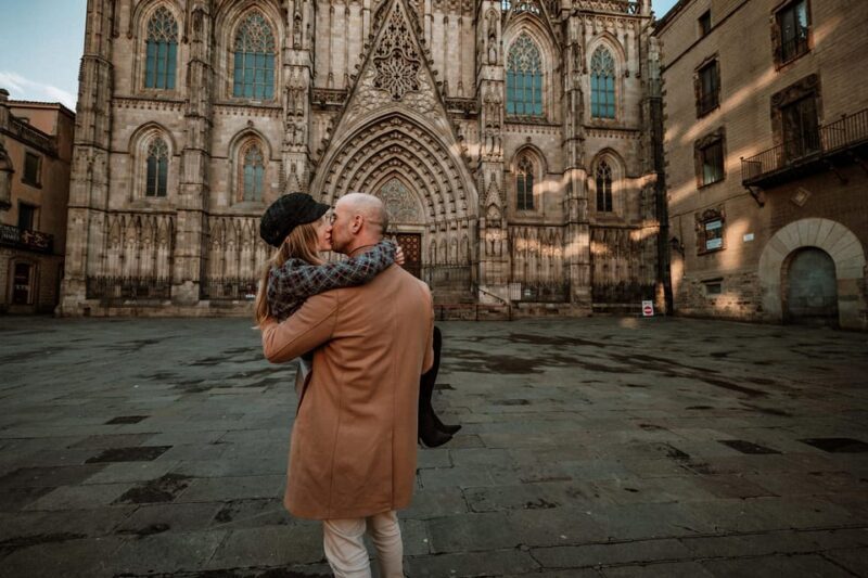 Barcelona: Gothic Quarter Cinematic Photoshoot and Guide - Does the Cost Offer Good Value?