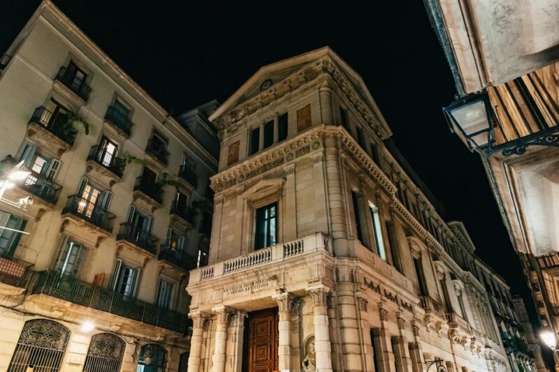 Barcelona: Gothic Quarter Ghosts and Legends Walking Tour - The Value of This Tour