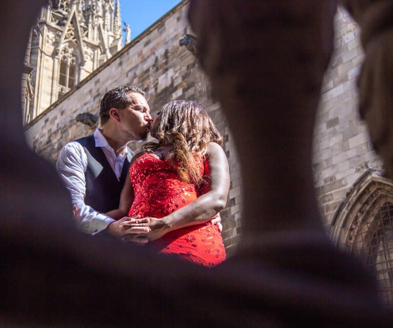 Barcelona: Gothic Quarter Private Photoshoot Experience - FAQ