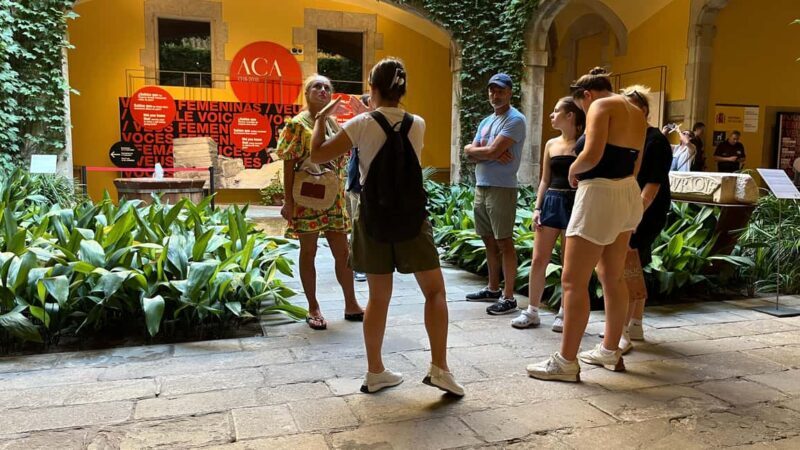 Barcelona Gothic Quarter: Roman Walls and Hidden Courtyards - A Deep Dive into the Gothic Quarter Tour Experience