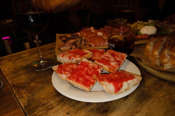 Barcelona Gothic Quarter Tipsy Tasting Tapas Tour and History - Exploring Barcelona’s Gothic Quarter on a Tipsy Tapas Tour