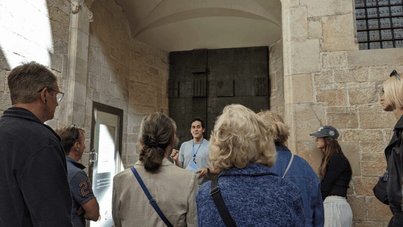Barcelona: Gothic Quarter Walking Tour +Flamenco Show Option - Authentic Value and Experience
