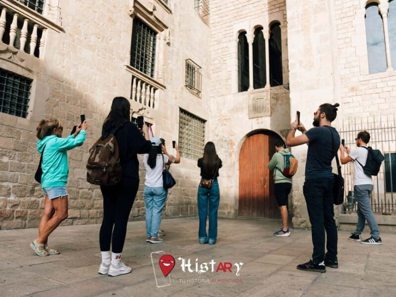 Barcelona: Guided visit of the Gothic Quarter with augmented reality - Key Points