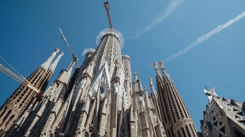 Barcelona: Guided visit of the Sagrada Familia - Key Points