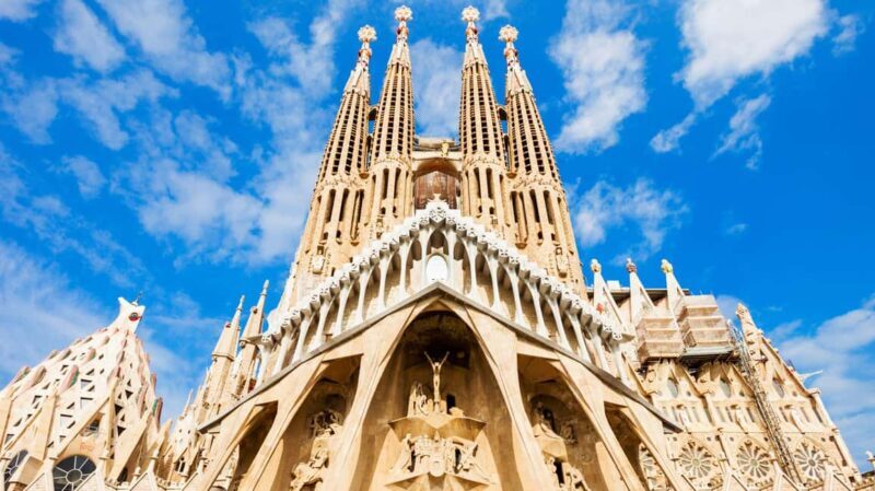 Barcelona: Guided visit of the Sagrada Familia - FAQ
