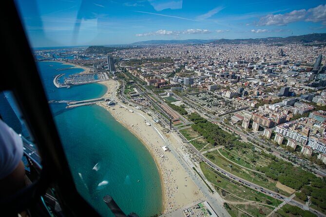 Barcelona Helicopter Flight: Unique View from The Sky - A Complete Look at the Barcelona Helicopter Flight Experience