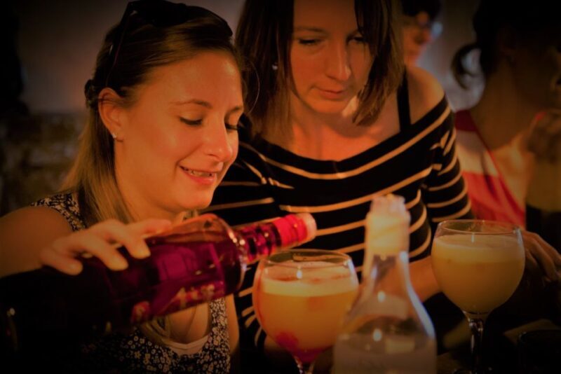 Barcelona: Hen Party Cocktail Class - An In-Depth Look at the Barcelona Hen Party Cocktail Class