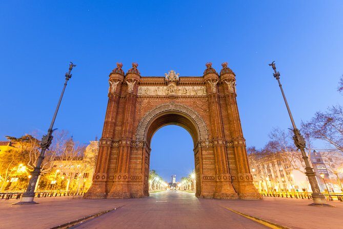 Barcelona Highlights Private Guided Tour with Hotel Pick-up - Why This Tour Works Well