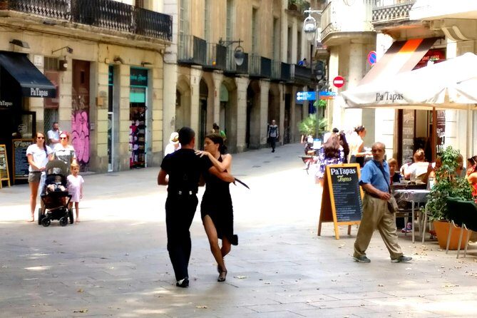 Barcelona Highlights with a Local Friend - FAQs