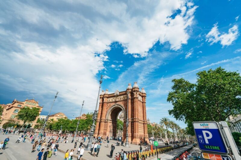 Barcelona Hop-On Hop-Off Bus and FC Barcelona Immersive Tour - Price and Value