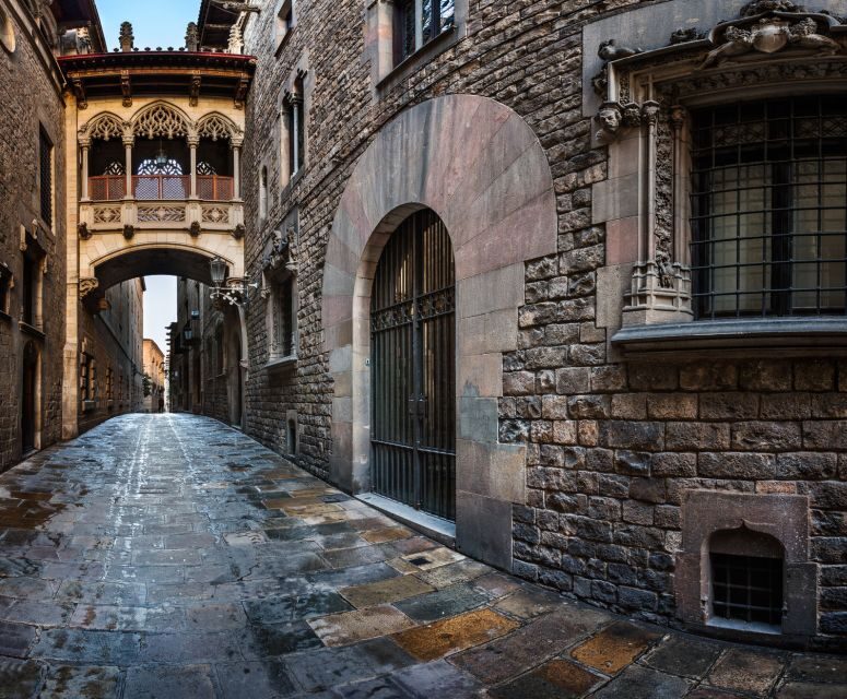 Barcelona in a Day Full-Day Sightseeing Private Tour - Exploring Barcelona in a Day: An In-Depth Review of the Full-Day Private Sightseeing Tour
