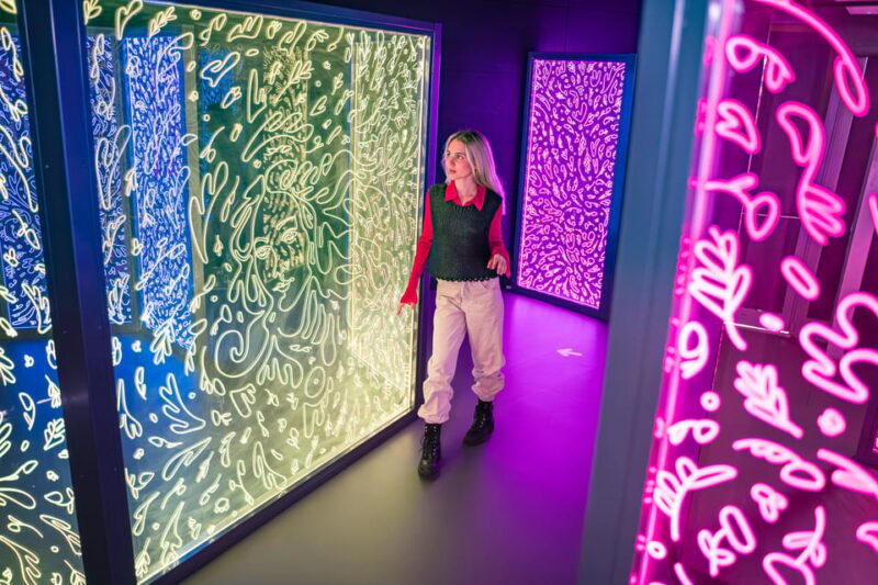 Barcelona: Interactive Art Installation by IKONO - Frequently Asked Questions