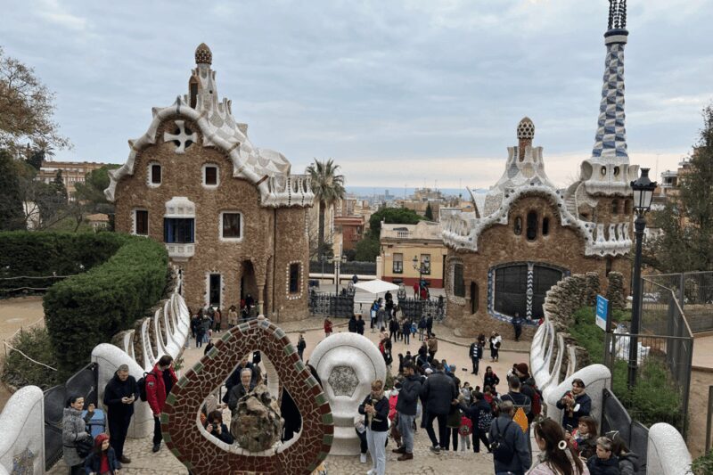 Barcelona: La Sagrada Familia & Park Guell Small-Group Tour - Practical Details and Tips