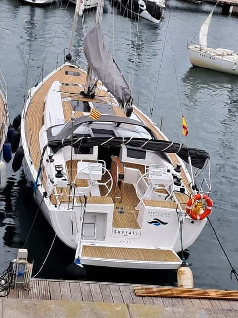 Barcelona: Luxury Sailing Experience from Port Olimpic - Why a Luxury Sailing Experience in Barcelona Is Truly Special