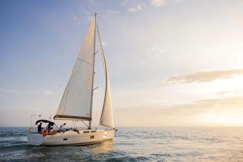 Barcelona: Luxury Sunset Sailboat Tour from Port Olimpic - FAQ
