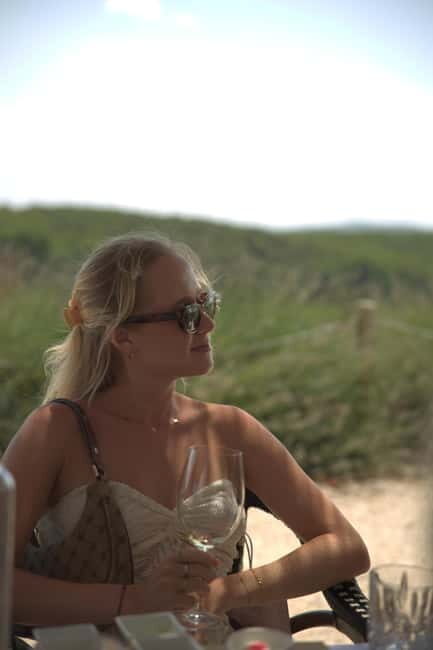 Barcelona: Luxury Wine Tour to Penedès with Tasting & Tapas - Key Points