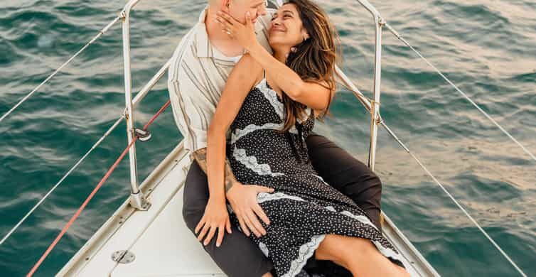 Barcelona: Marriage Proposal Boat Trip - An In-Depth Look at the Barcelona Marriage Proposal Boat Trip