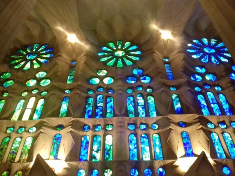 Barcelona: Montserrat & Sagrada Familia Guided Tour - Who Is This Tour Best For?