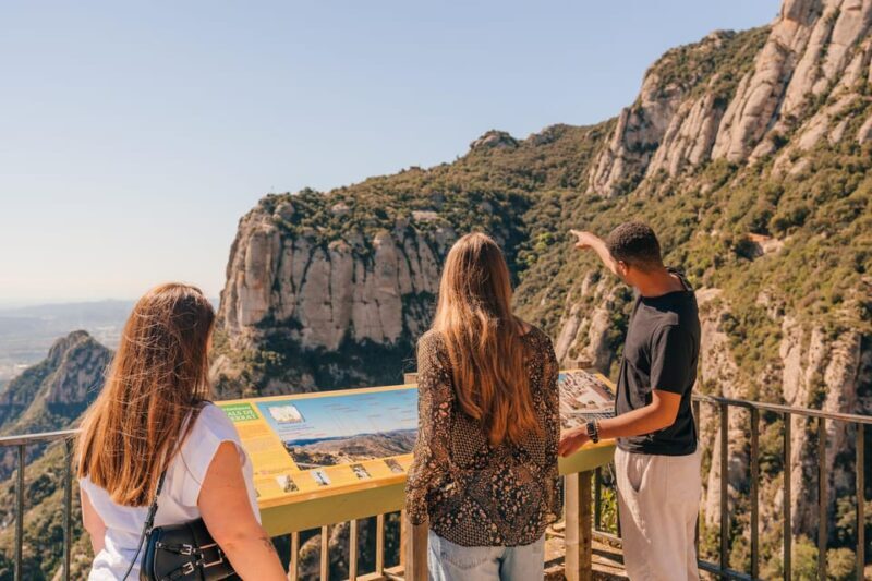 Barcelona: Montserrat Visit & Lunch at Farmhouse Small Group - Key Points