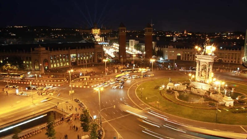 Barcelona: Night Bus Tour with Live Guide - FAQ