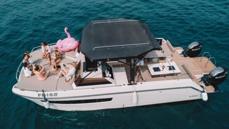 Barcelona: Night on a Catamaran with private dinner and navigation - Breakdown of the Itinerary