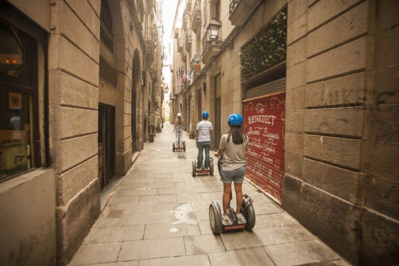 Barcelona: Old Port and Gothic Quarter Guided Segway Tour - A Deep Dive into the Tour Experience