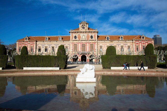 Barcelona Old Town Private Walking Tour - Authentic Experiences and Genuine Insights
