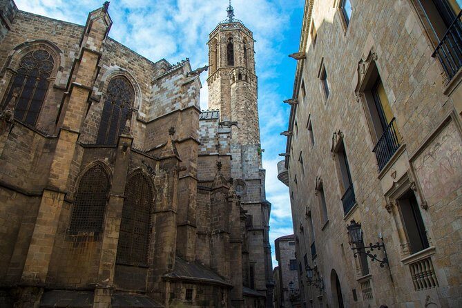 Barcelona Old Town Private Walking Tour - The Sum Up