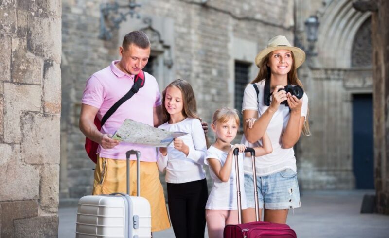 Barcelona Old Town Tour with Family-friendly Attractions - Key Points