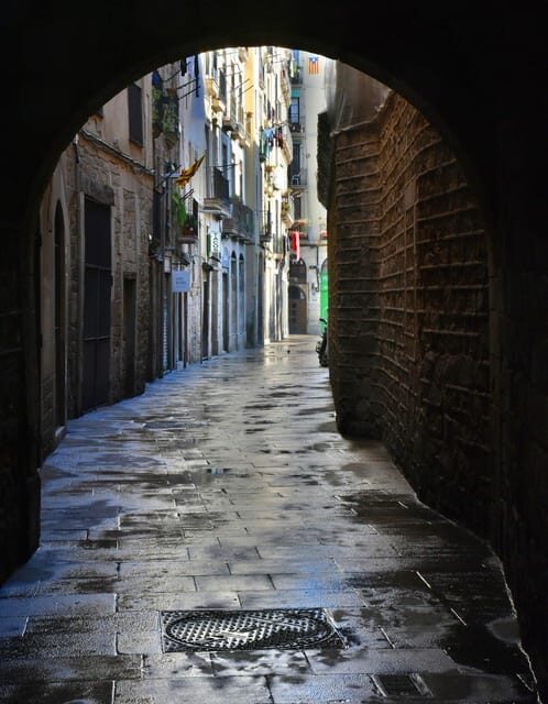 Barcelona: Outdoor Escape Room in the city - Urban Escapers - Why This Tour Is a Good Choice