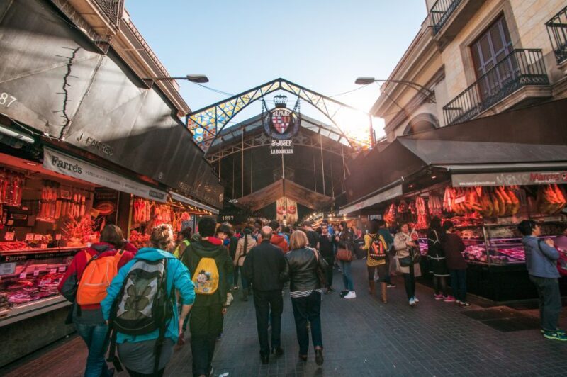 Barcelona: Paella Cooking Experience & Boqueria Market Tour - Key Points
