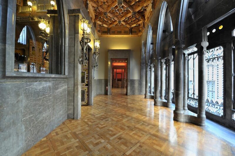 Barcelona: Palau Güell by Gaudí Entrance Ticket - The Allure of Palau Güell: An Early Gaudí Masterpiece