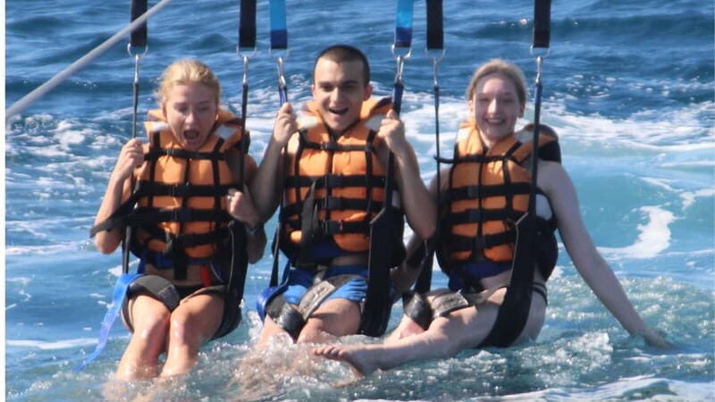 Barcelona: Parasailing with panoramic views over the sea - An In-Depth Look at the Parasailing Experience in Barcelona