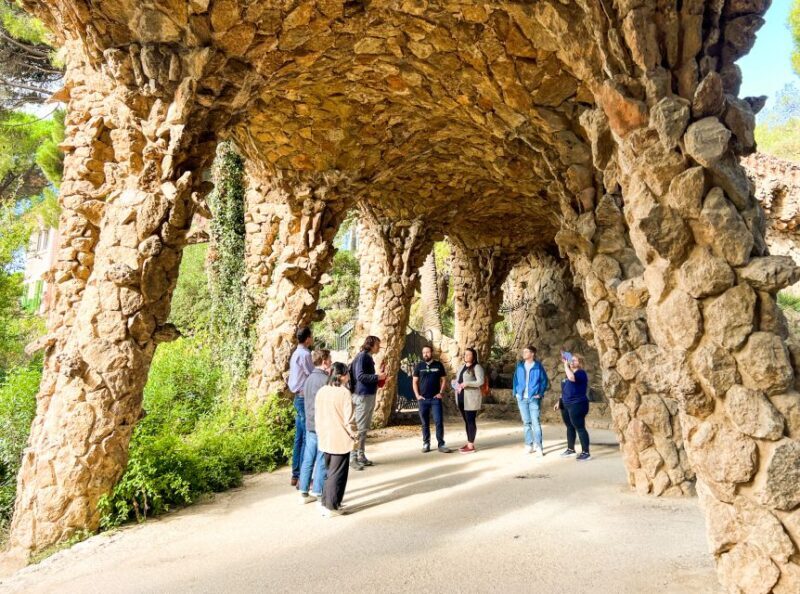 Barcelona: Park Güell & La Sagrada Familia Tickets and Tour - A Walk Through Gaudí’s Barcelona: Sagrada Familia & Park Güell Tour