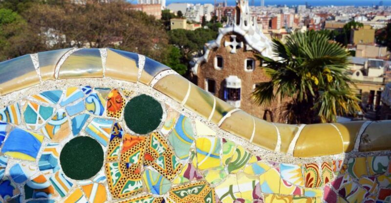 Barcelona & Park Güell: Private Half-Day Tour with Pickup - Practical Details and Overall Value