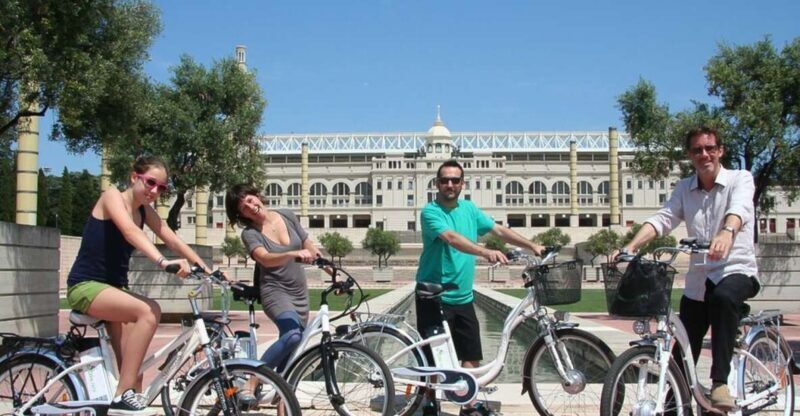 Barcelona: Personalized Private E-Bike Tour - Key Points