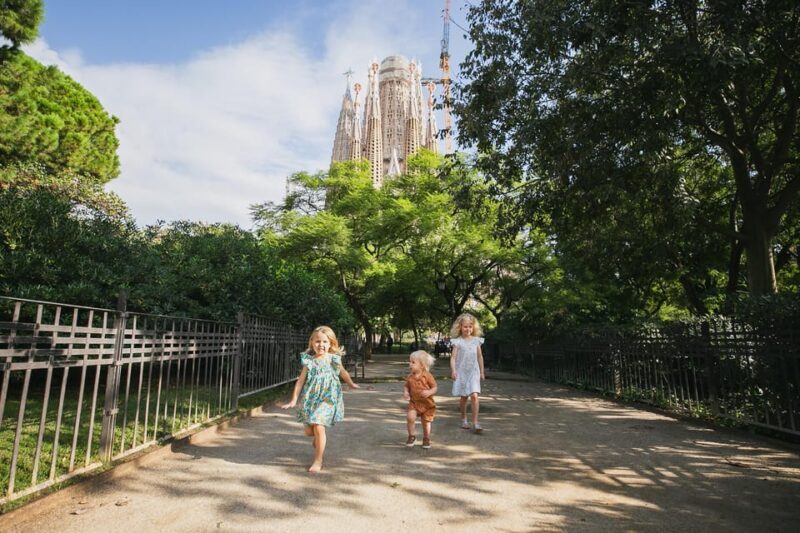 Barcelona: Photographic Madness at the Sagrada Familia - A Deep Dive into the Experience