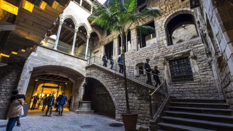 Barcelona: Picasso Museum Entry, Digital Guide & Born Walk - Barcelona: Picasso Museum Entry, Digital Guide & Born Walk — A Well-Balanced Artistic Journey