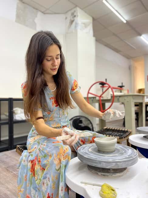 Barcelona: Pottery Wheel Class for Beginners - Key Points