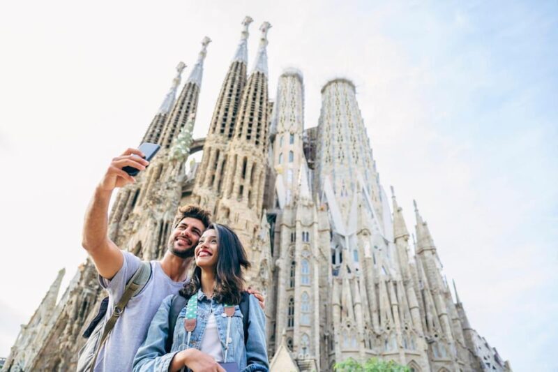 Barcelona: Private Bike/eBike Tour & Sagrada Familia Tickets - An In-Depth Look at the Barcelona Bike & Sagrada Familia Tour