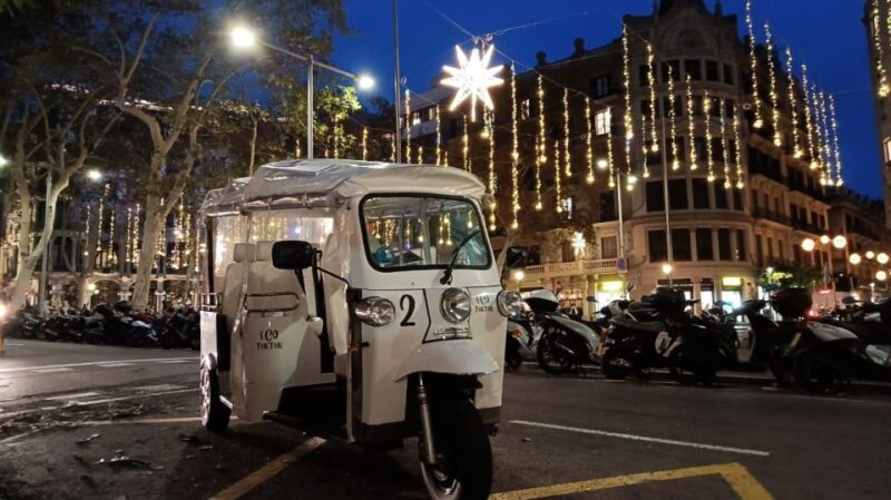 Barcelona: Private Christmas Lights Tour by Eco Tuk Tuk - FAQ