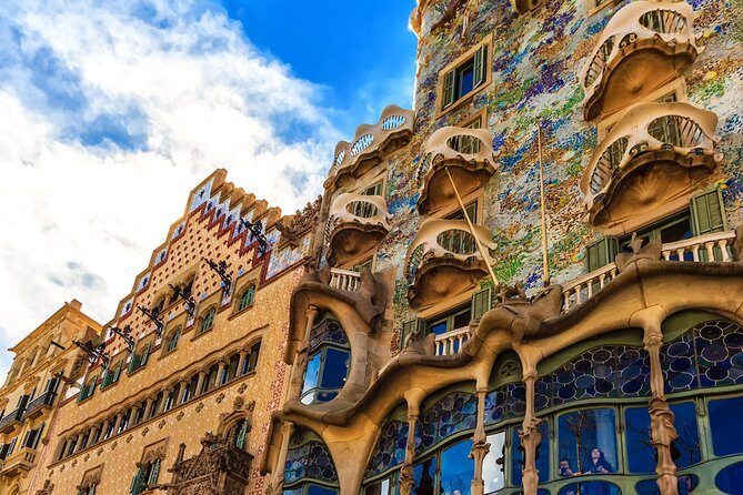 Barcelona Private City Tour (Top Attractions + Pick-up) - In-Depth Review of the Barcelona Private City Tour