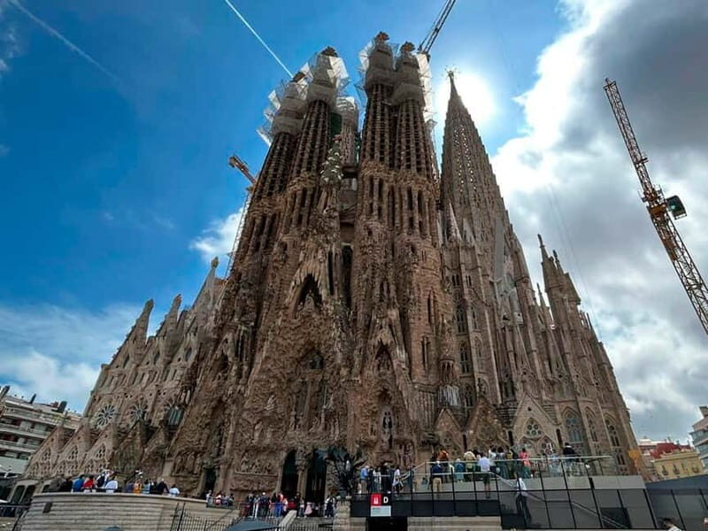 Barcelona: Private DAY TRIP Personalized City Tour - Who Should Book This Tour?