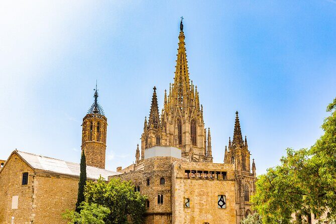 Barcelona Private Family Tours by Locals: 100% Personalized & Private - In Summary