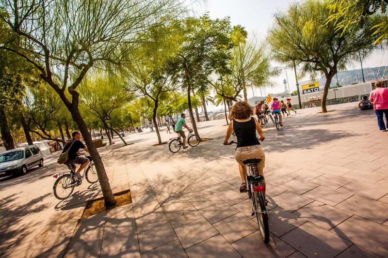 Barcelona: Private Group Bike Tour - Final note