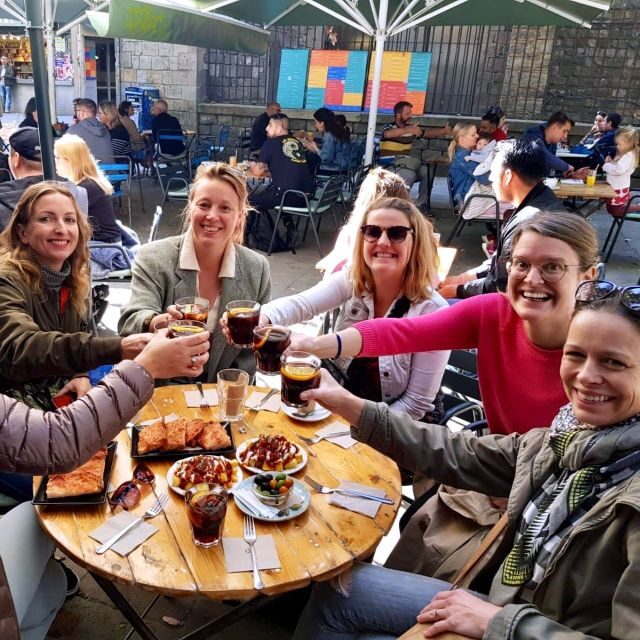 Barcelona: Private Guided Vermut Tour with Tapas and Drinks - An In-Depth Look at the Barcelona Vermut Tour