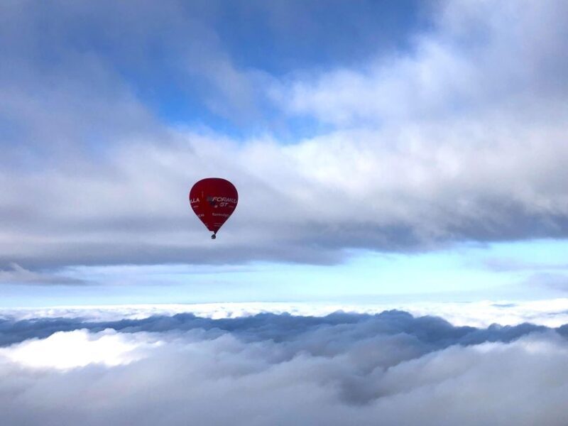 Barcelona: Private Romantic Balloon Flight - Who Should Consider This?