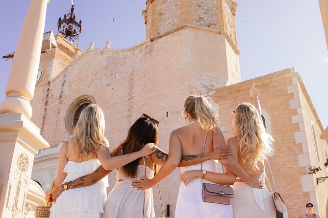 Barcelona: Private SITGES Tour and PENEDÈS Wine Tasting & TAPAS - Discovering Sitges and Penedès: A Flavorful Day Trip from Barcelona