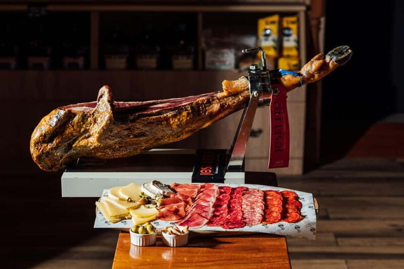 Barcelona Private Tapas & Historical Tour with a Local Guide - Discovering El Born’s Artistic Charm