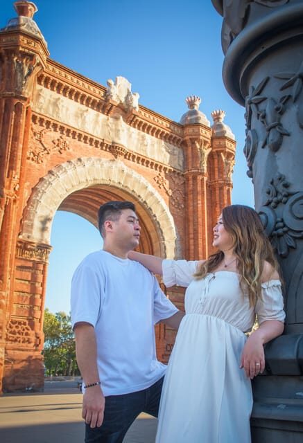 Barcelona Professional Photoshoot: Capture Your Best Moments - An In-Depth Look at the Barcelona Photoshoot Experience